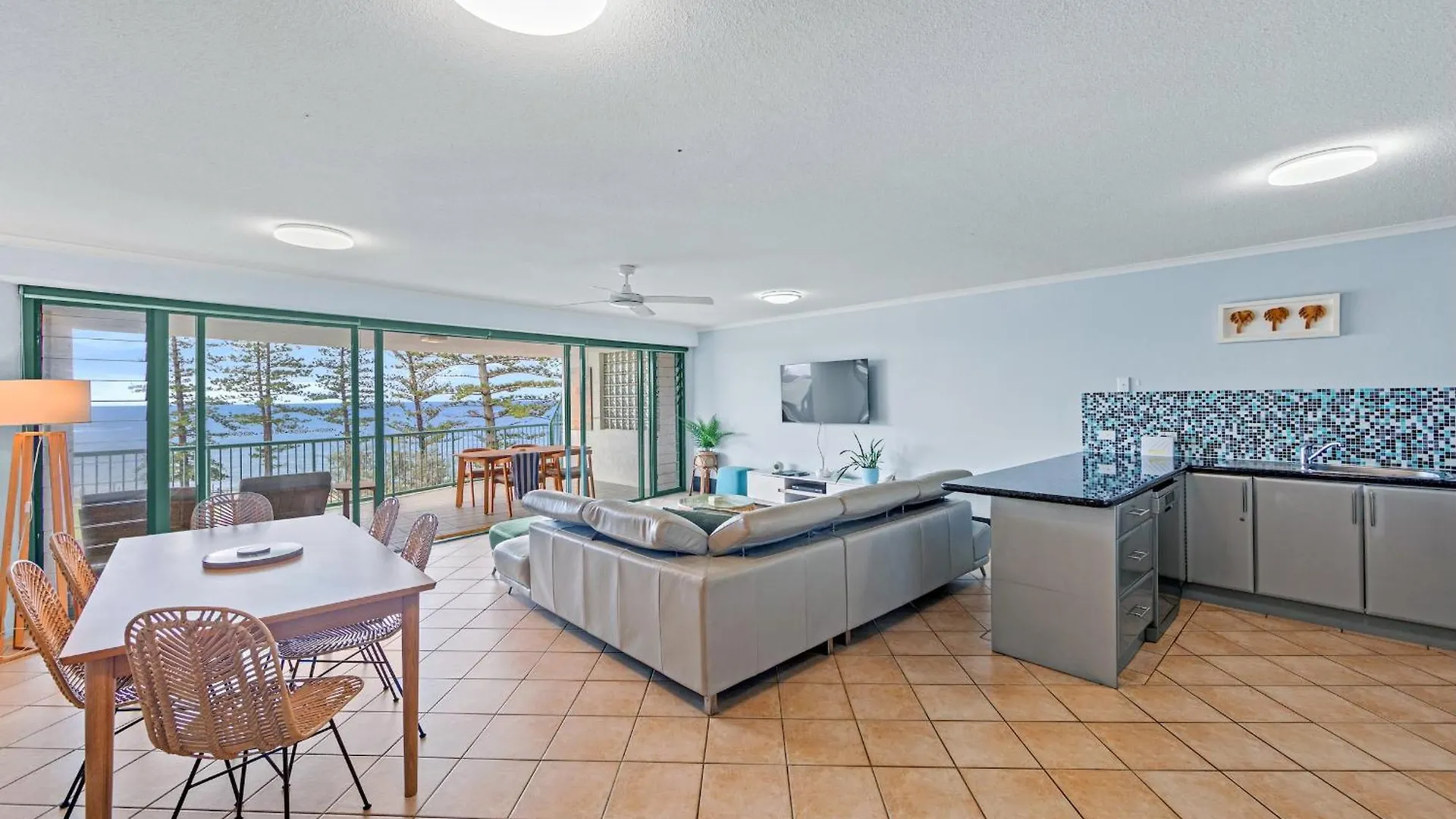 The Norfolks On Moffat Beach Caloundra Resort