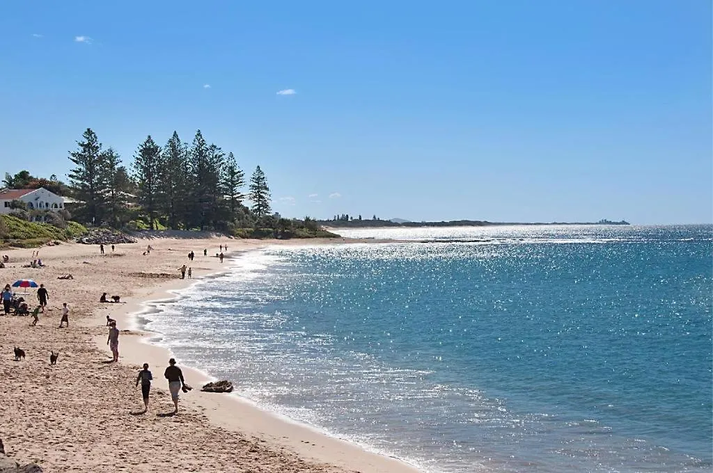 The Norfolks On Moffat Beach Caloundra 4*,  Australia
