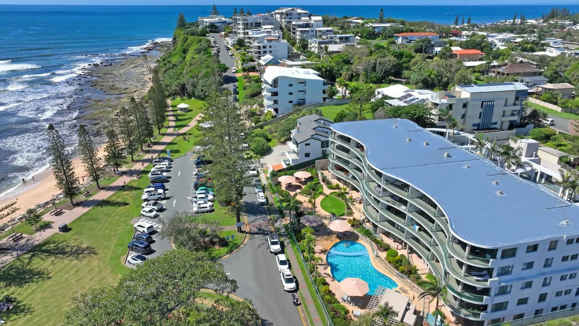 **** Resort The Norfolks On Moffat Beach Caloundra Australia